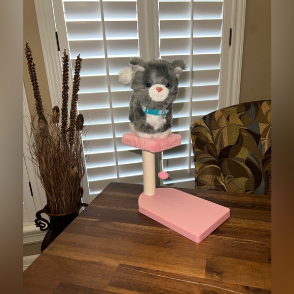 American Girl Doll Care Essentials Tower and Grey Cat with Collar - Picture 3 of 9